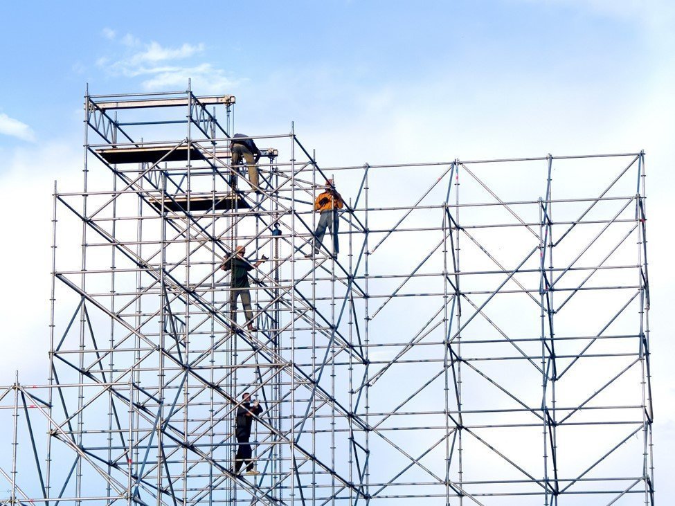 The Ultimate Guide to Scaffolding: 10 Proven Solutions From Aluminium to Steel Scaffolding for Safer Projects